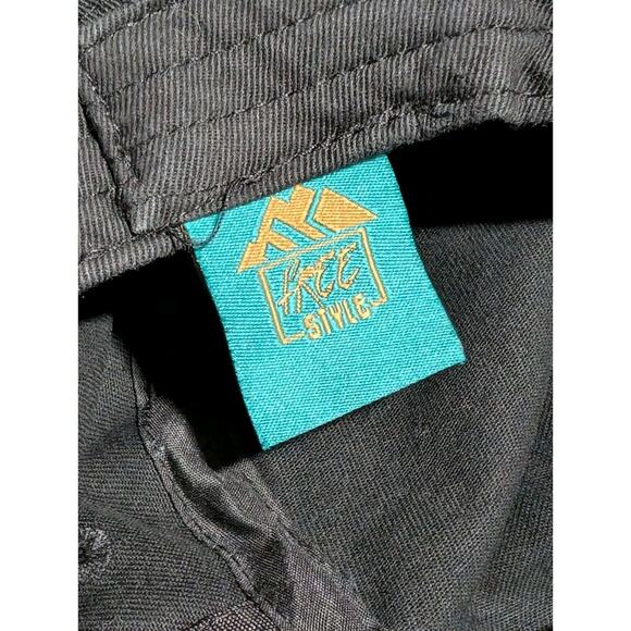 Black One Size Fits All Bucket Hat With Miami Spell Out Black - Picture 2 of 2